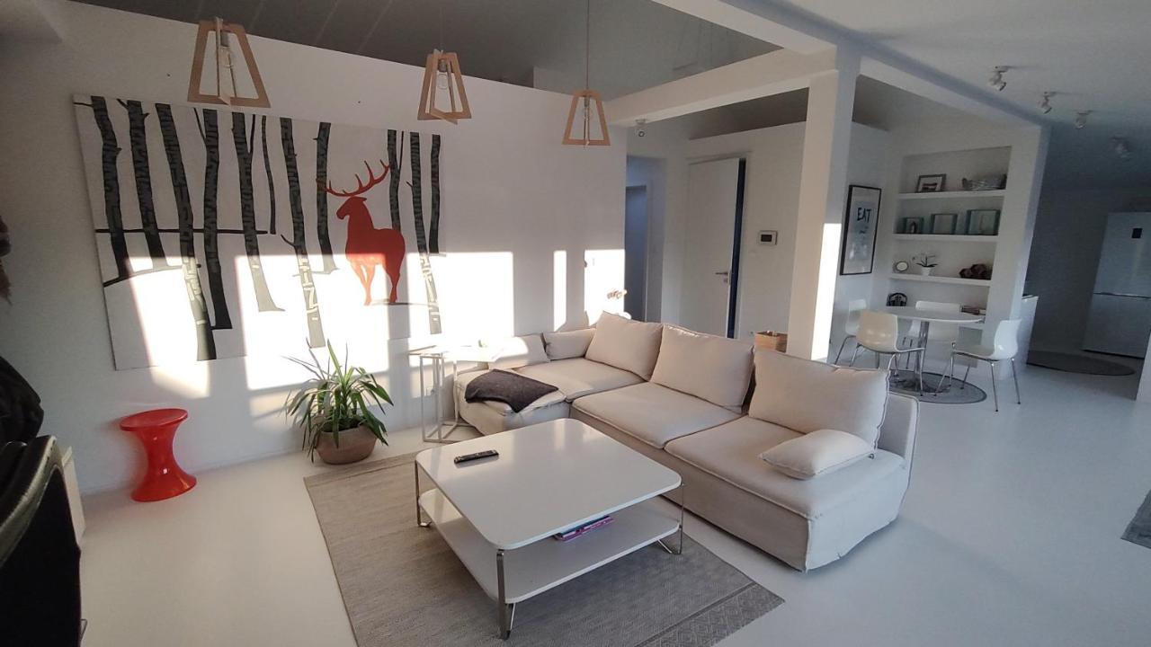 Loft 85 M2 Wilanow Krolewski Self Checkin Varsovia Exterior foto